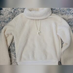 Planet Gold White Turtleneck Cropped Sweater